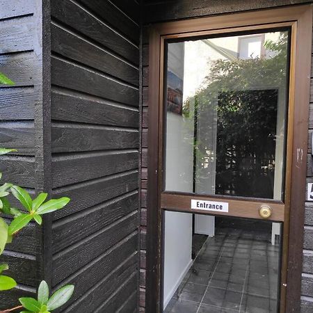 Stunning Home With Amazing Wakatipu Lake Views 퀸즈타운 외부 사진